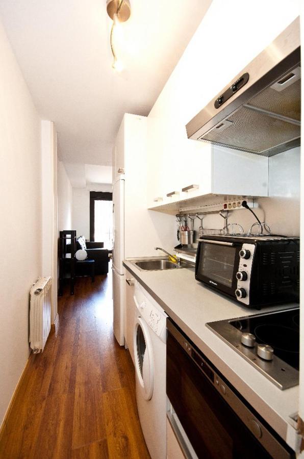 Appartamento Charming Madrid Urgel Esterno foto